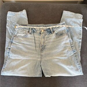 American Eagle Outfitters light Blue Relaxed Jeans